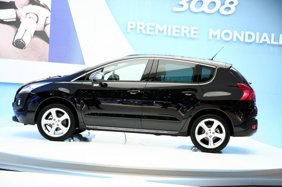  Peugeot 3008 2010 года  (фото 61 из 148)